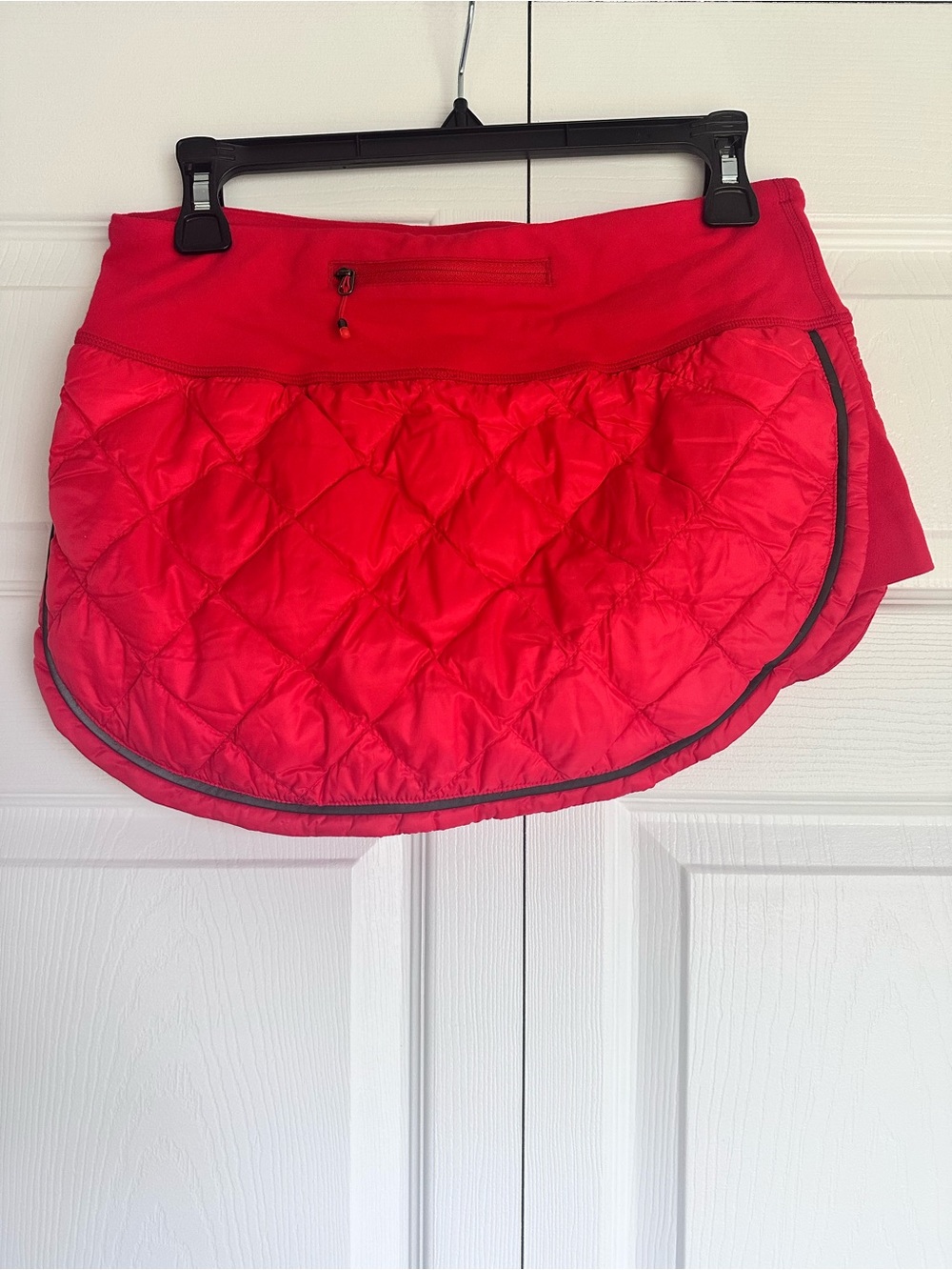 Red Lululemon Quilted Active Skirt with Zip Pockets - Picture 6 of 6